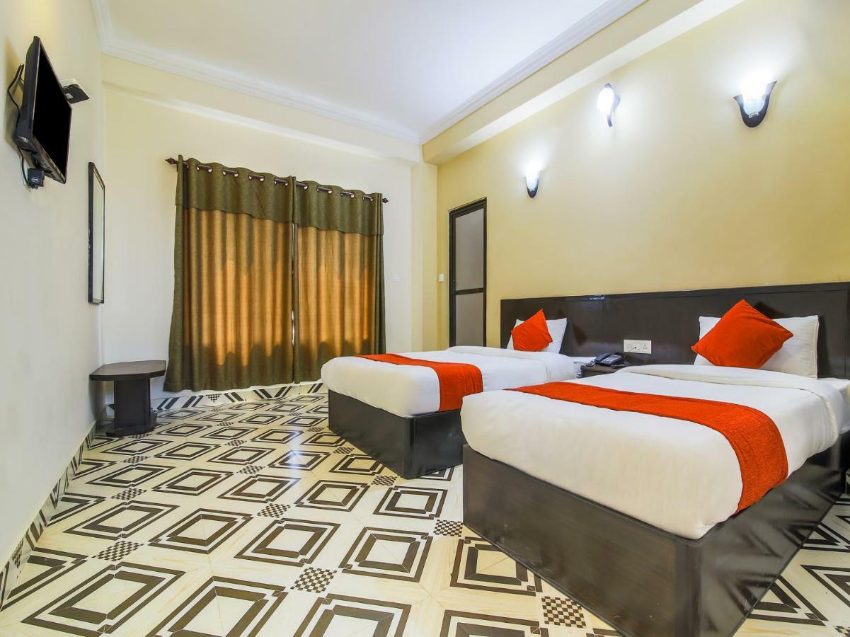 Oyo 315 Aadarsha Inn Rummindei Kültér fotó