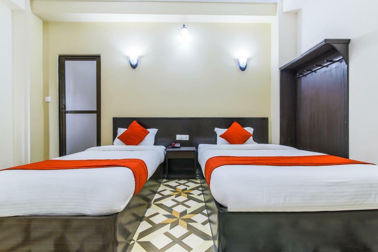 Oyo 315 Aadarsha Inn Rummindei Kültér fotó