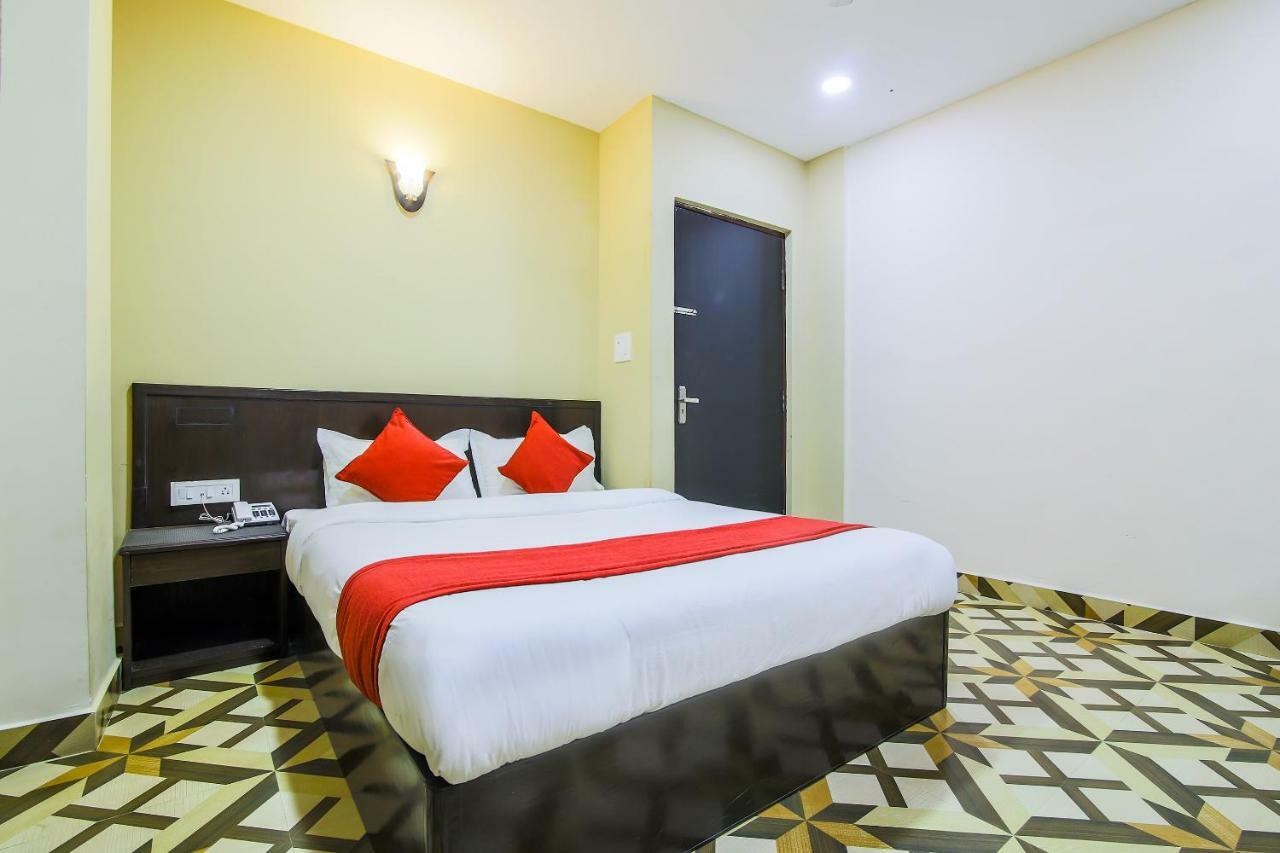 Oyo 315 Aadarsha Inn Rummindei Kültér fotó