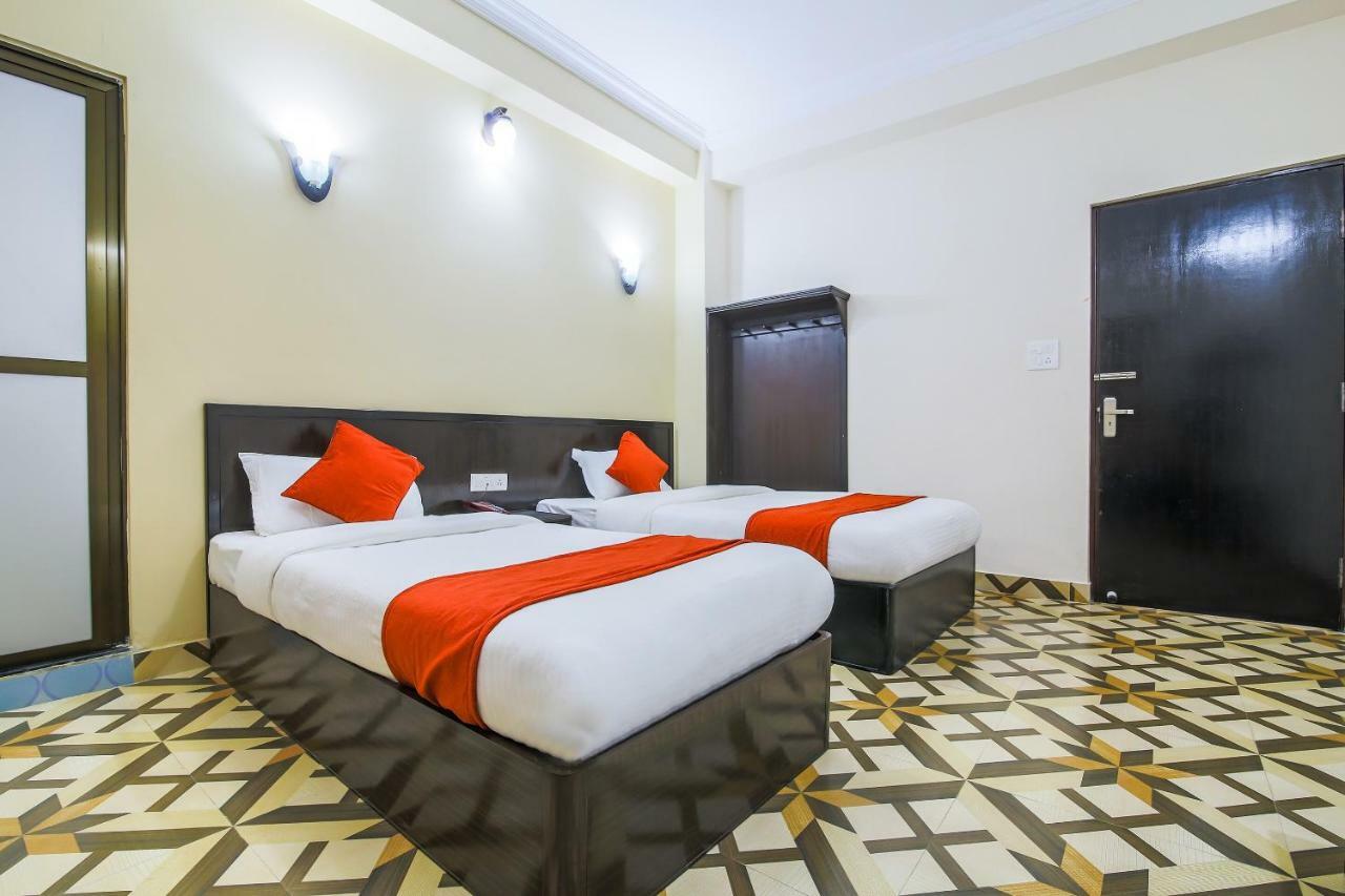 Oyo 315 Aadarsha Inn Rummindei Kültér fotó